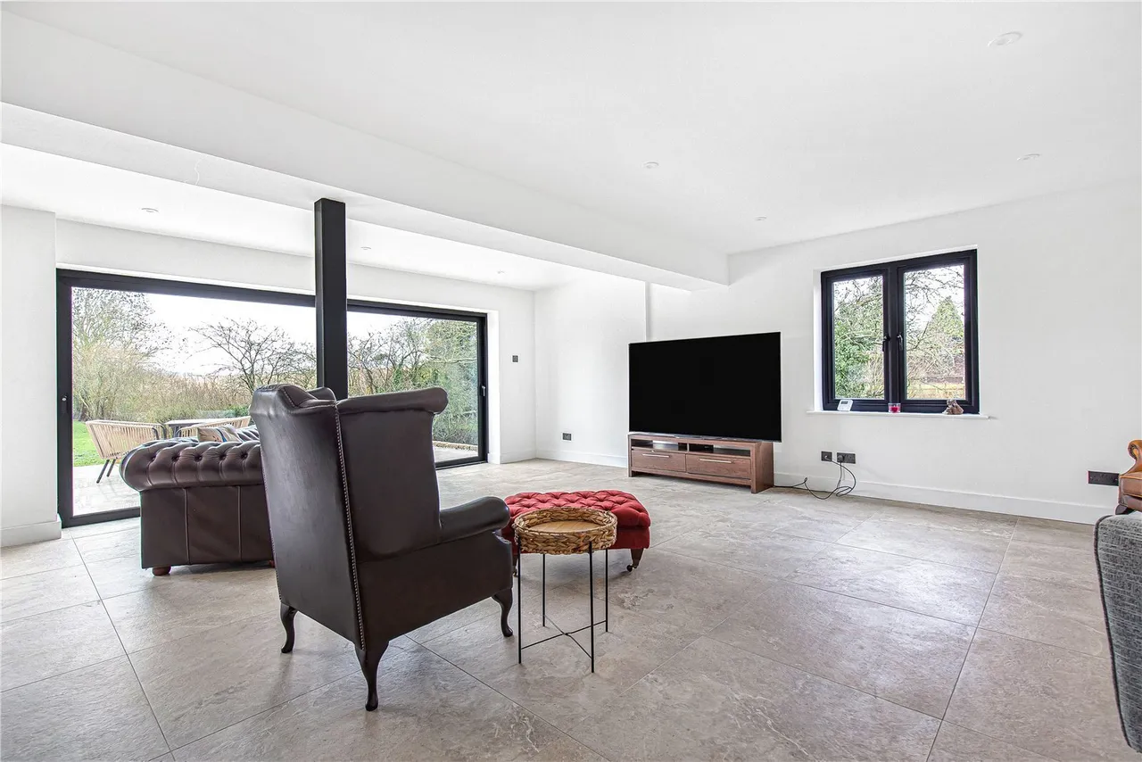 Main Street, Glapthorn, PE8, photo 8