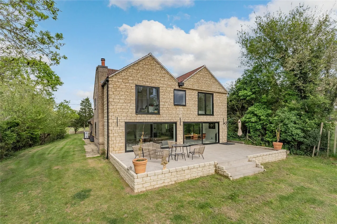 Main Street, Glapthorn, PE8, photo 17