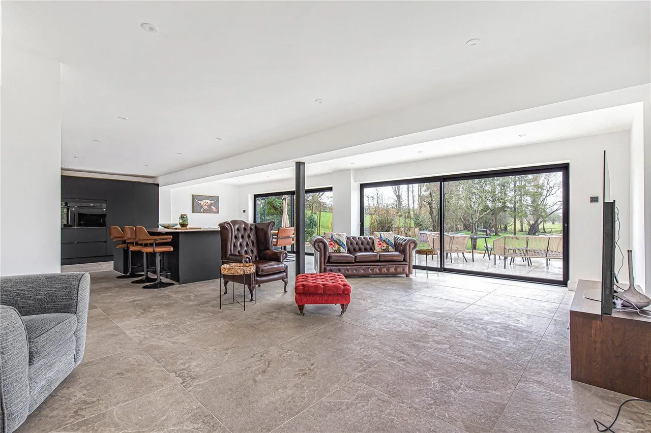 Main Street, Glapthorn, PE8, photo 7