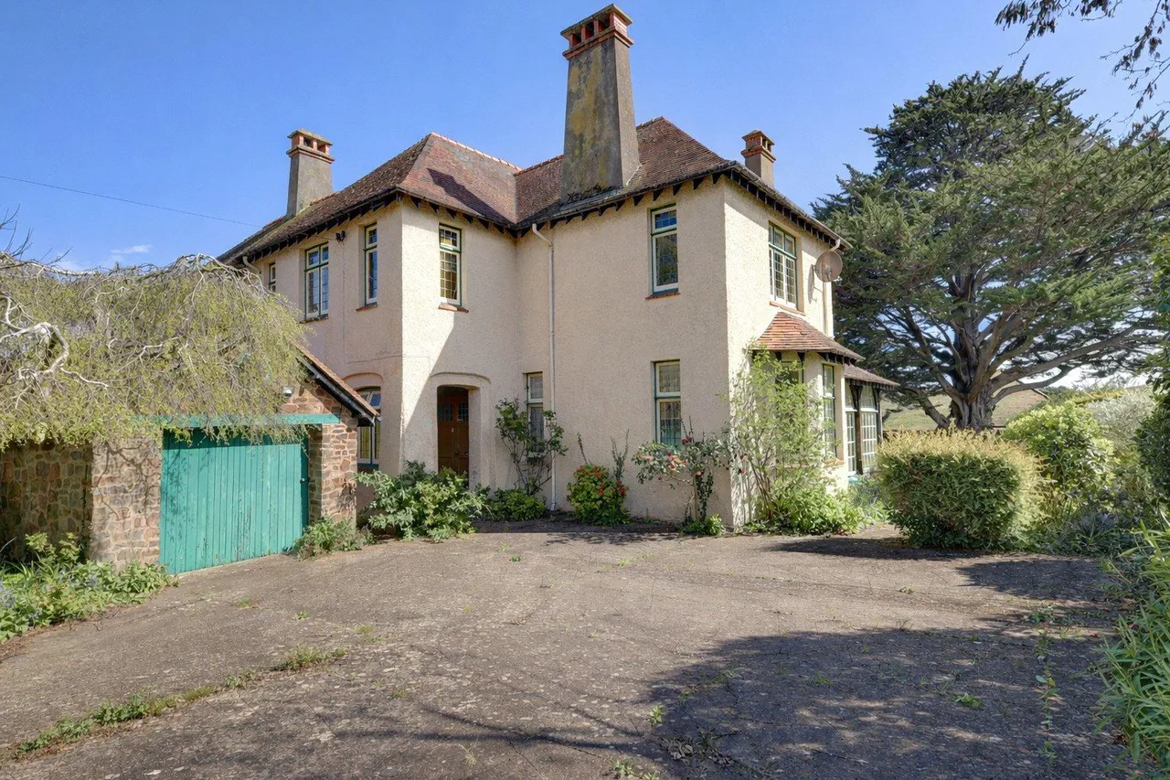 King Edward Road, Minehead, photo 15
