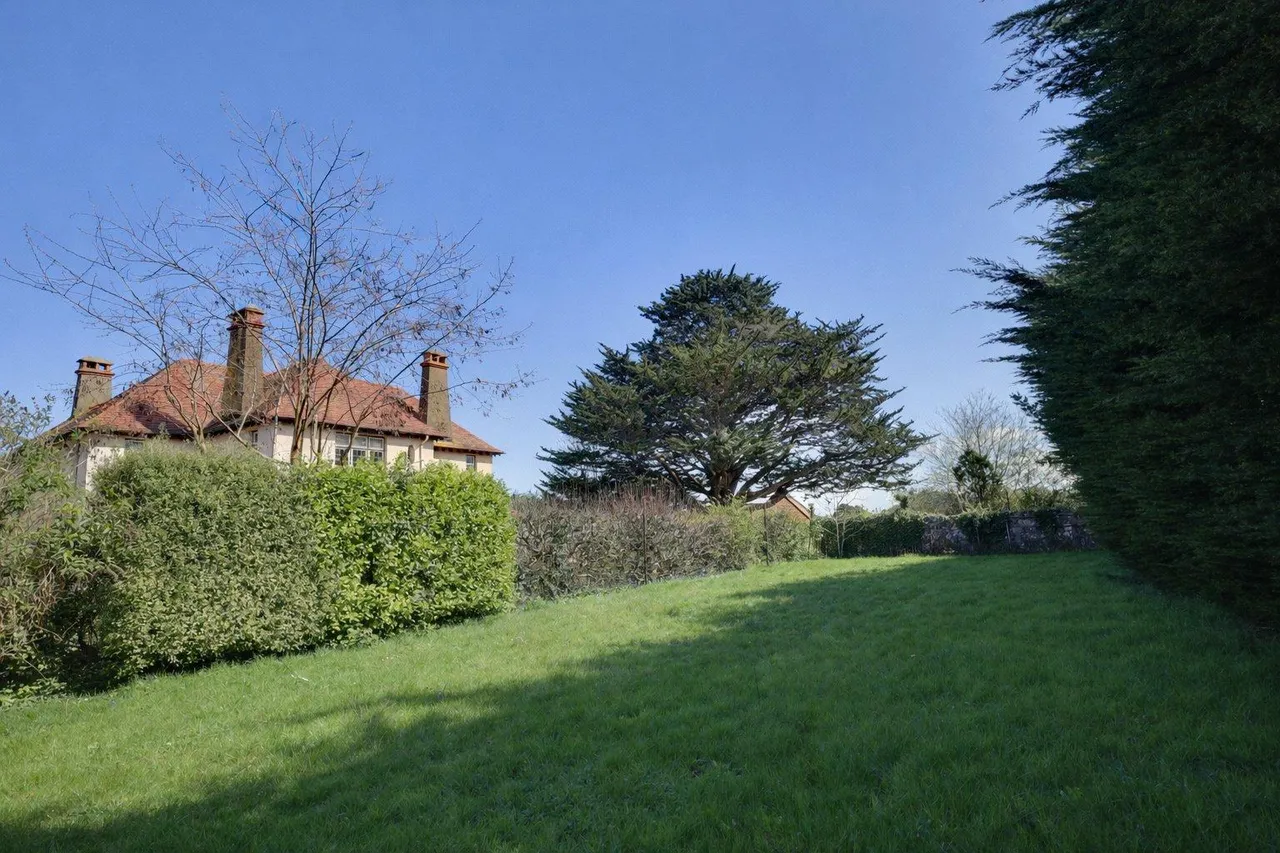 King Edward Road, Minehead, photo 17