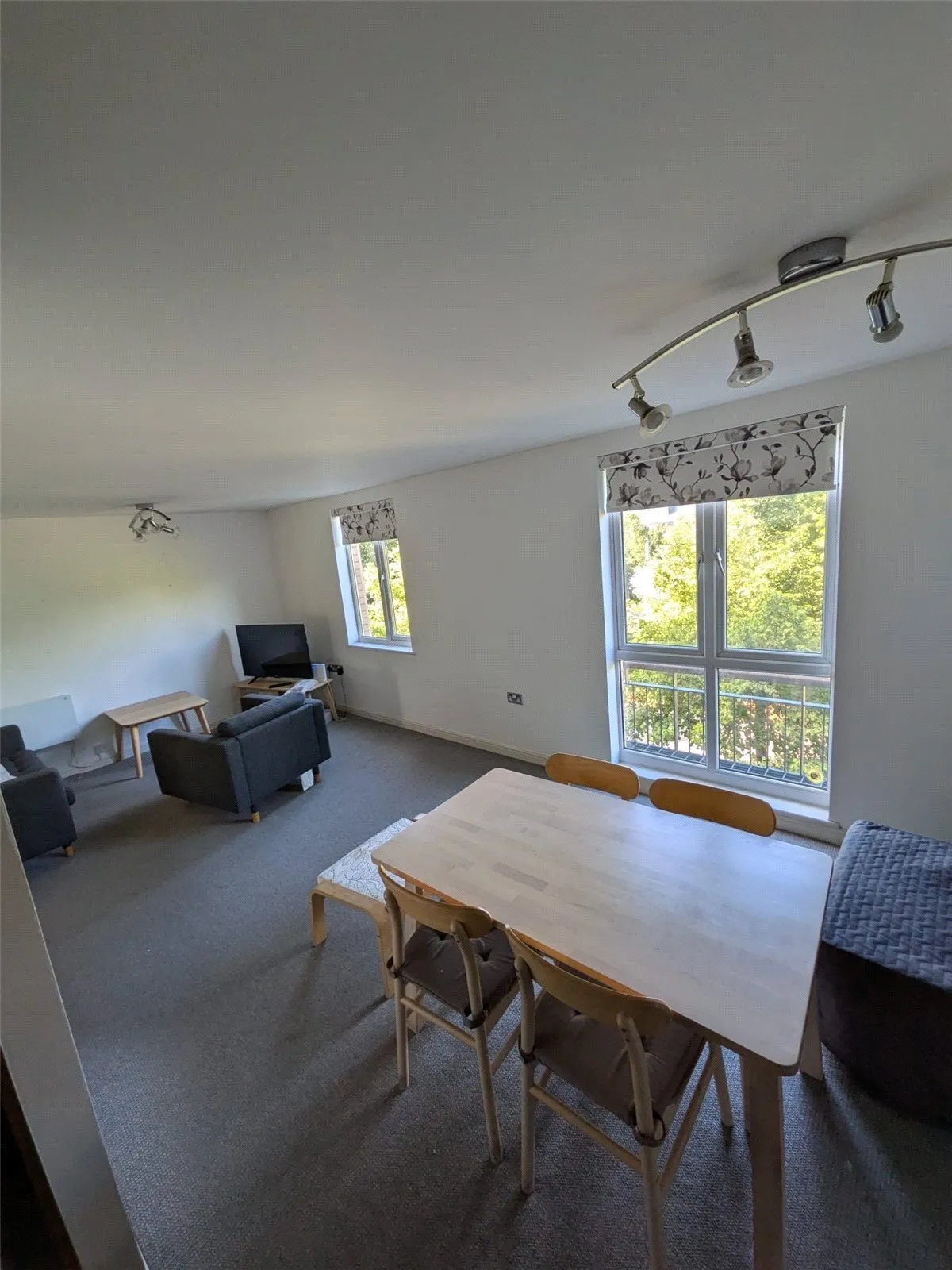Verona House, Vellacott Close, Cardiff, CF10, photo 3