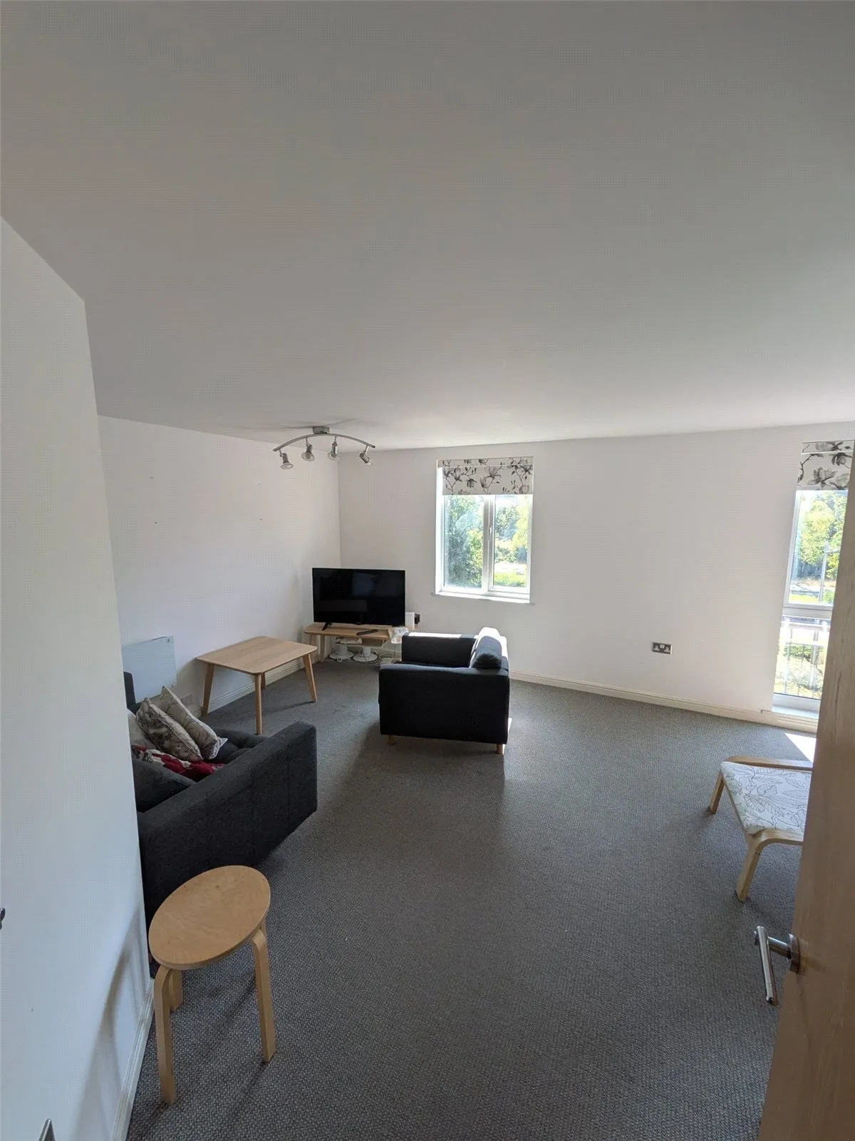 Verona House, Vellacott Close, Cardiff, CF10, photo 5