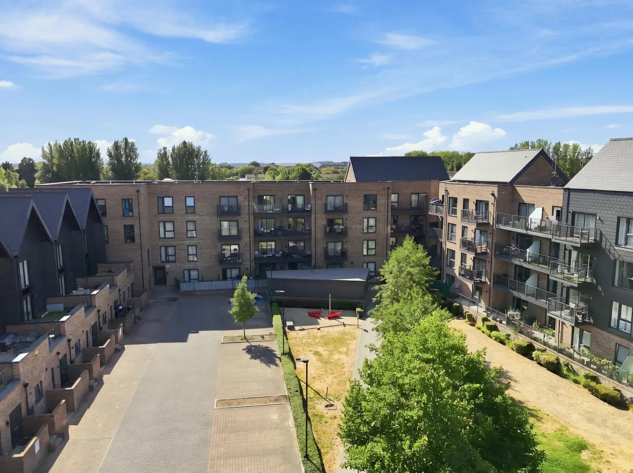 Liberty Court, Waltham Abbey, EN9, photo 14