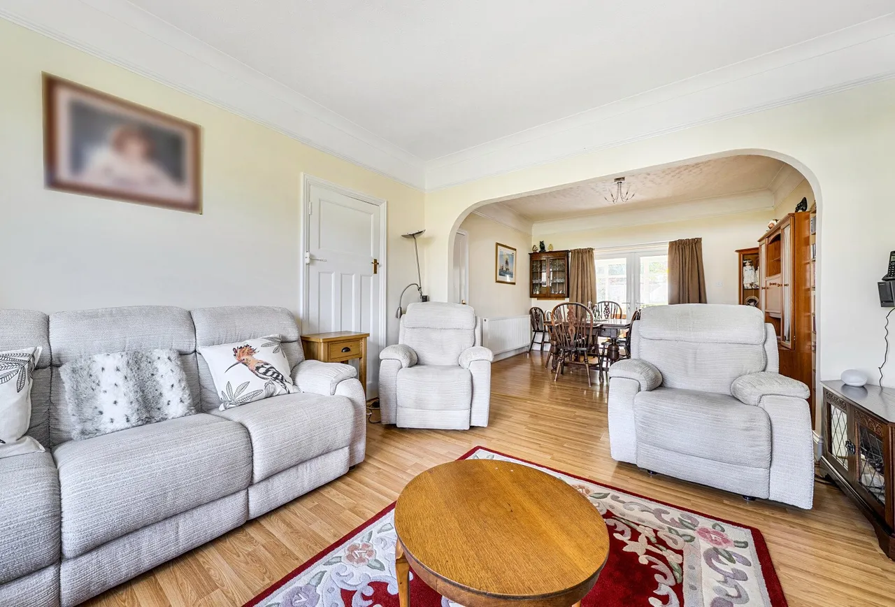 Oakwood Road, Horley, RH6 7BZ, photo 19