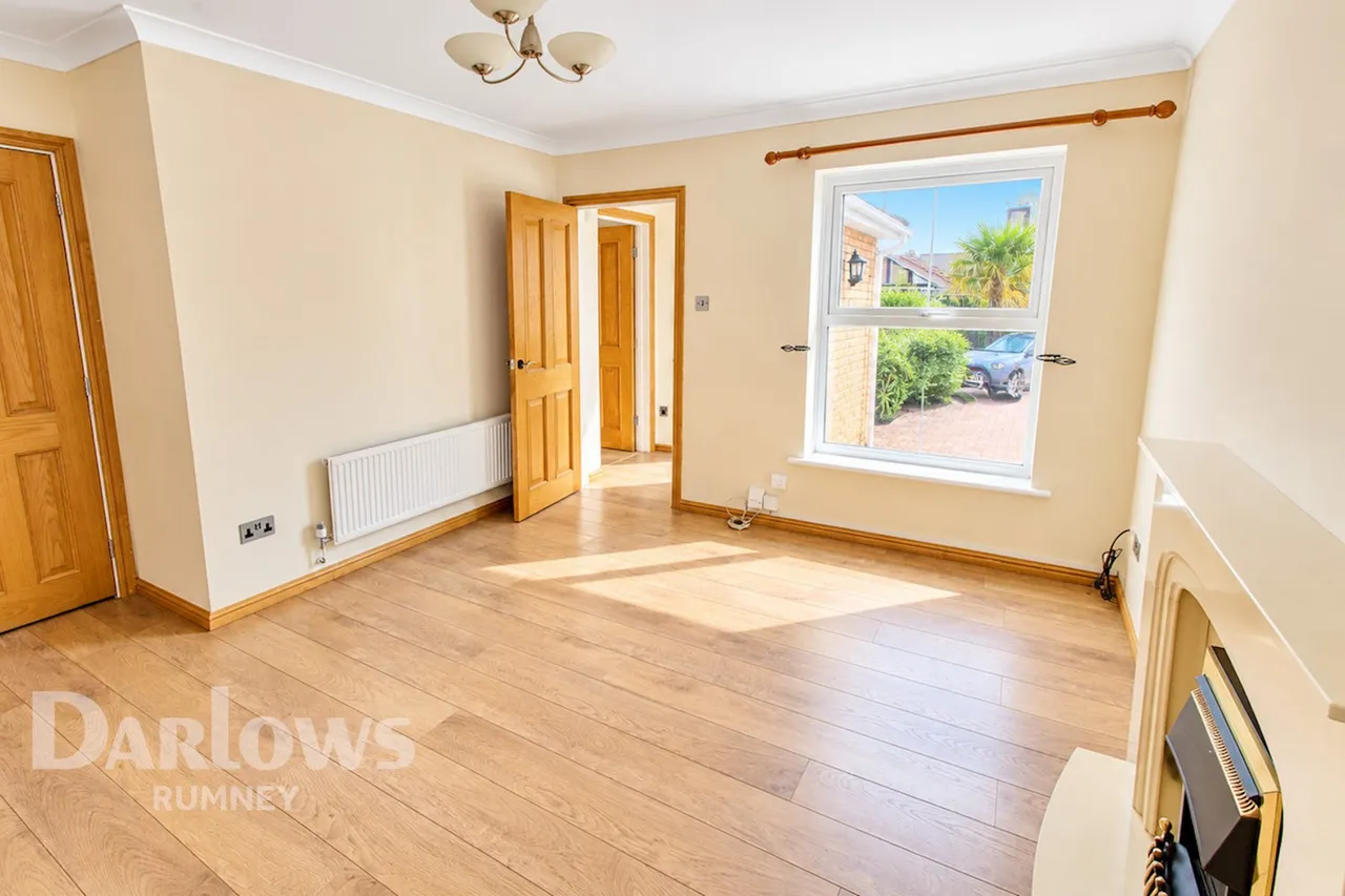 Hastings Crescent, Cardiff, photo 7