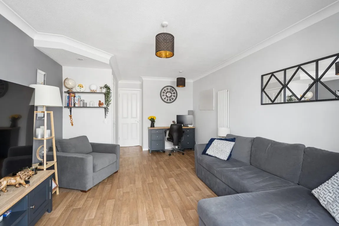 Thompson Way, Rickmansworth, WD3, photo 3