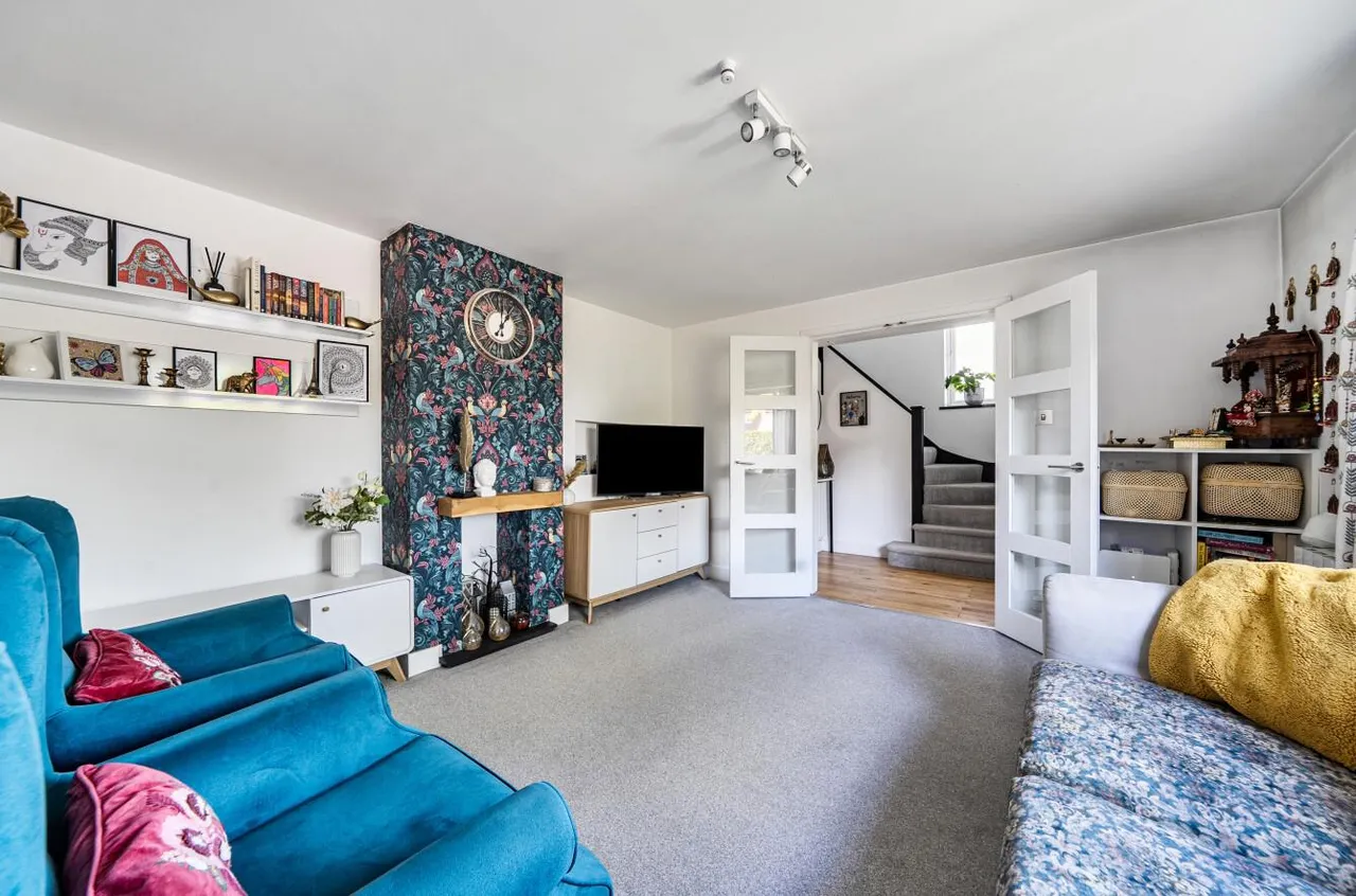Green Farm Road, Bagshot, photo 2
