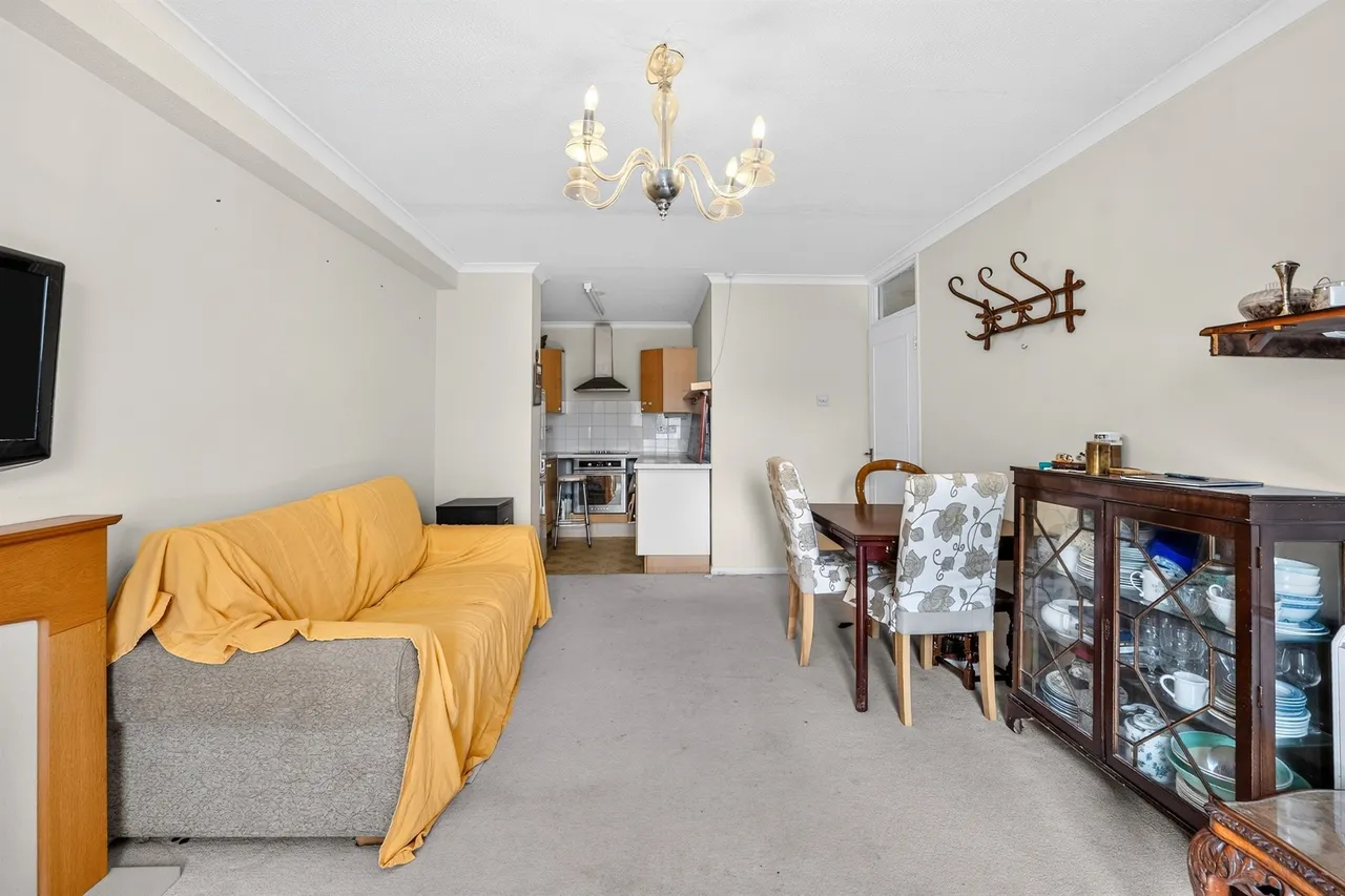 Church Lane, London, SW19, photo 15