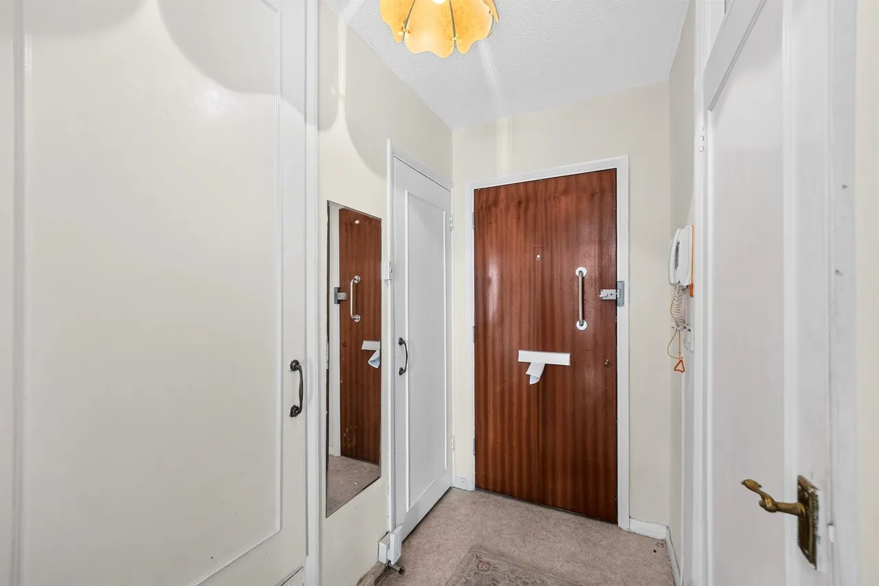 Church Lane, London, SW19, photo 19