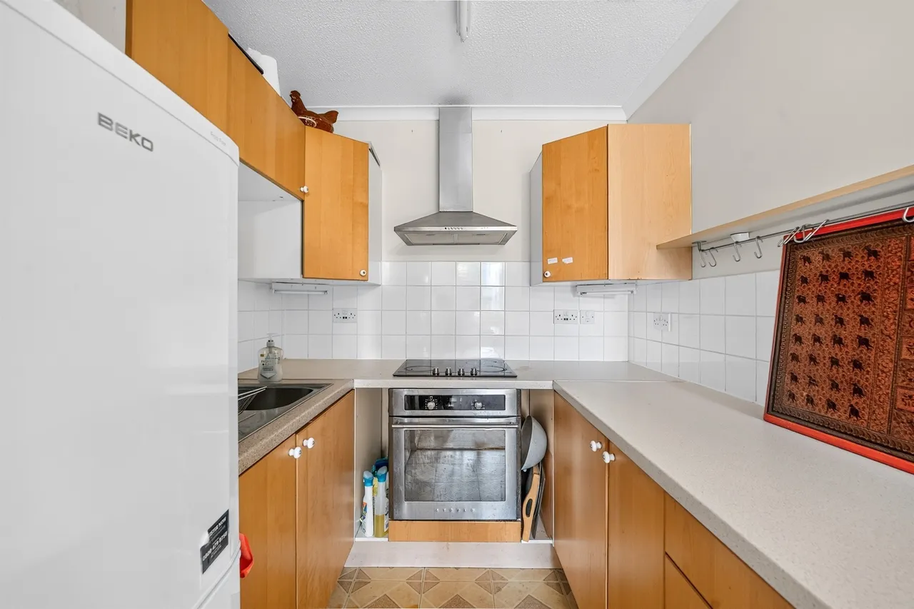 Church Lane, London, SW19, photo 18