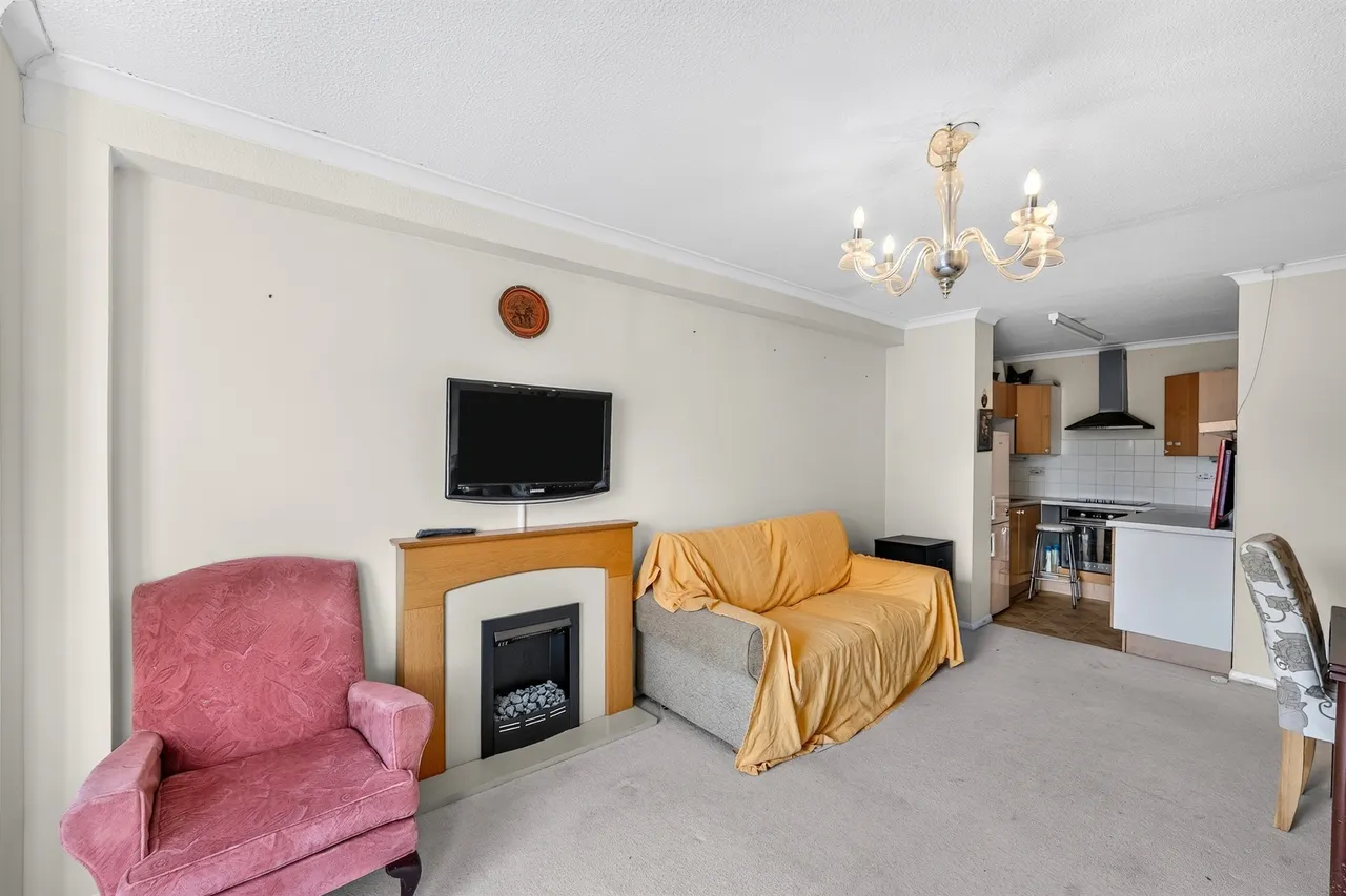 Church Lane, London, SW19, photo 14
