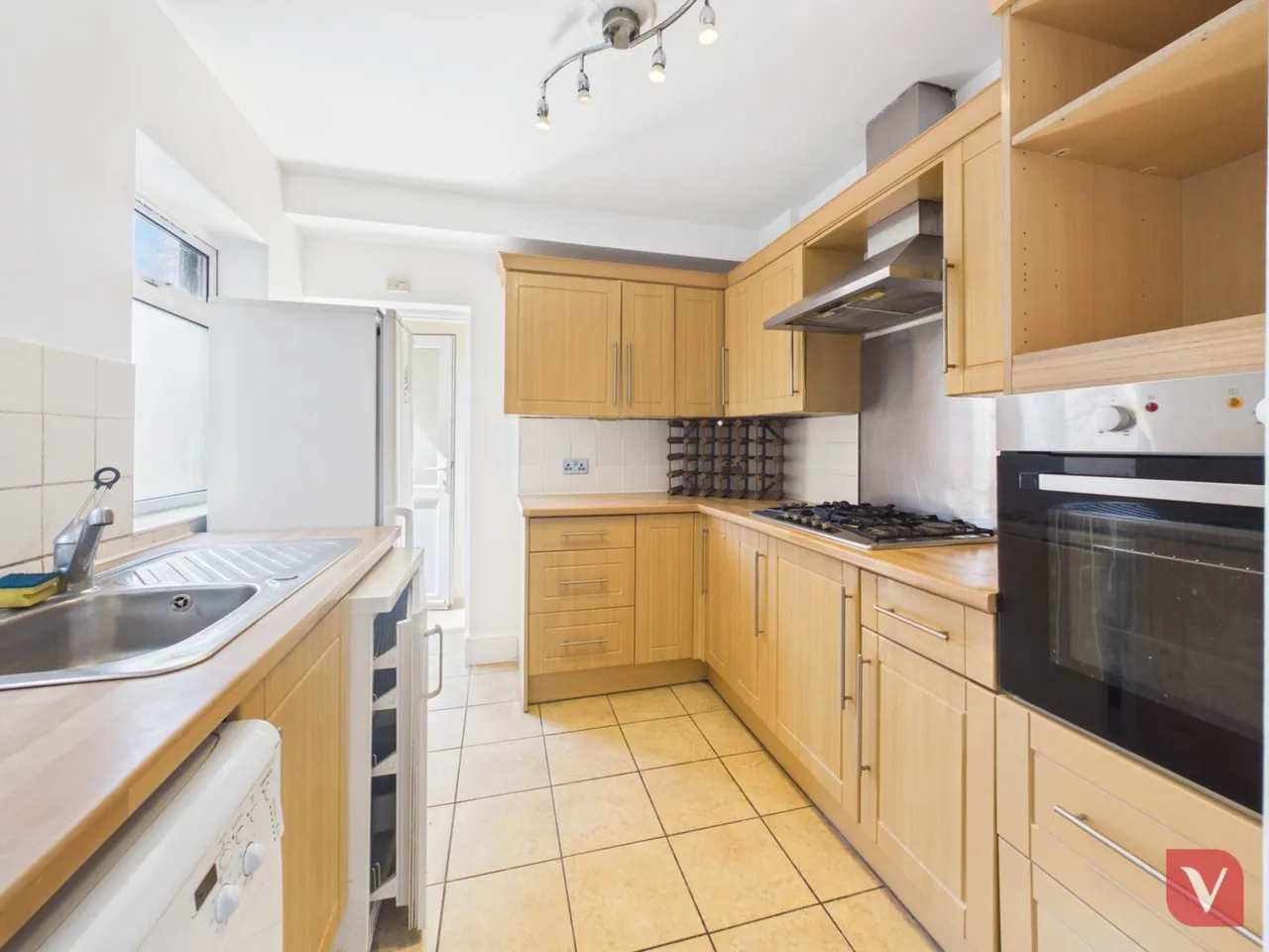 Beechwood Road, Luton, LU4 9RG, photo 4