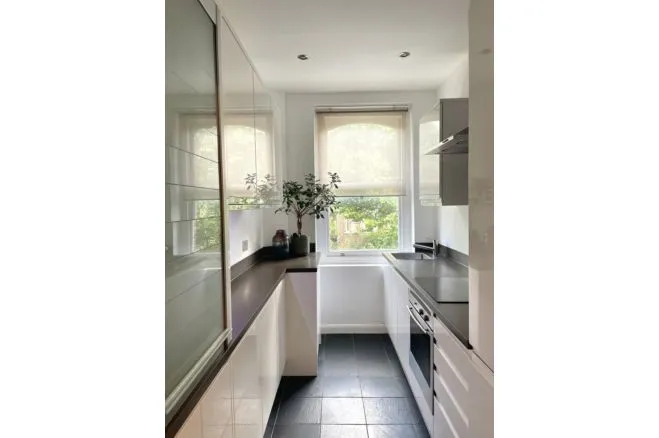 Christchurch Avenue, London, NW6, photo 6