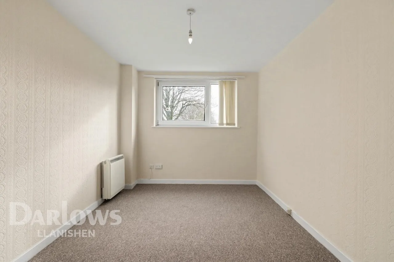 Fidlas Avenue, Cardiff, photo 11