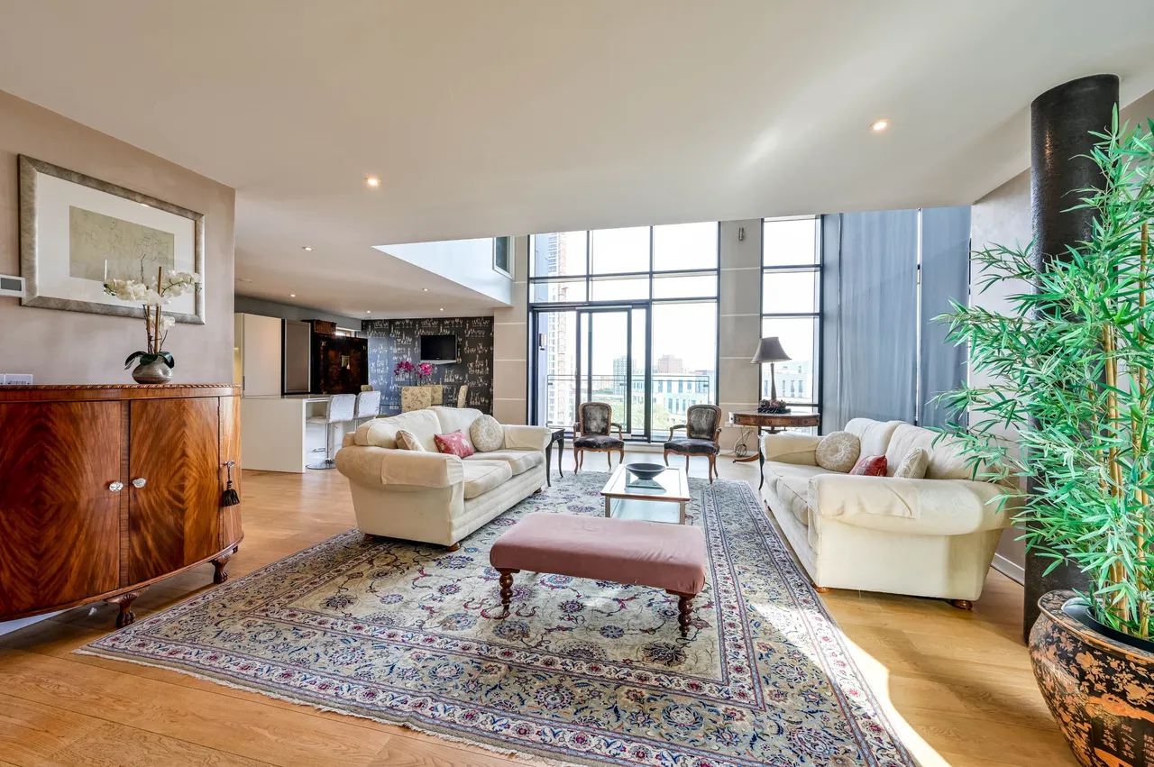 2 bed flat to rent, London, SW18