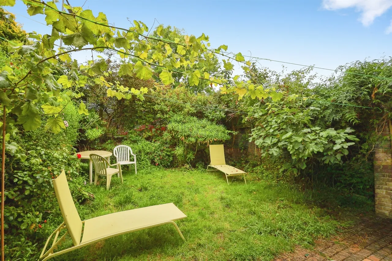 Hoopers Close, Lewes, BN7, photo 15