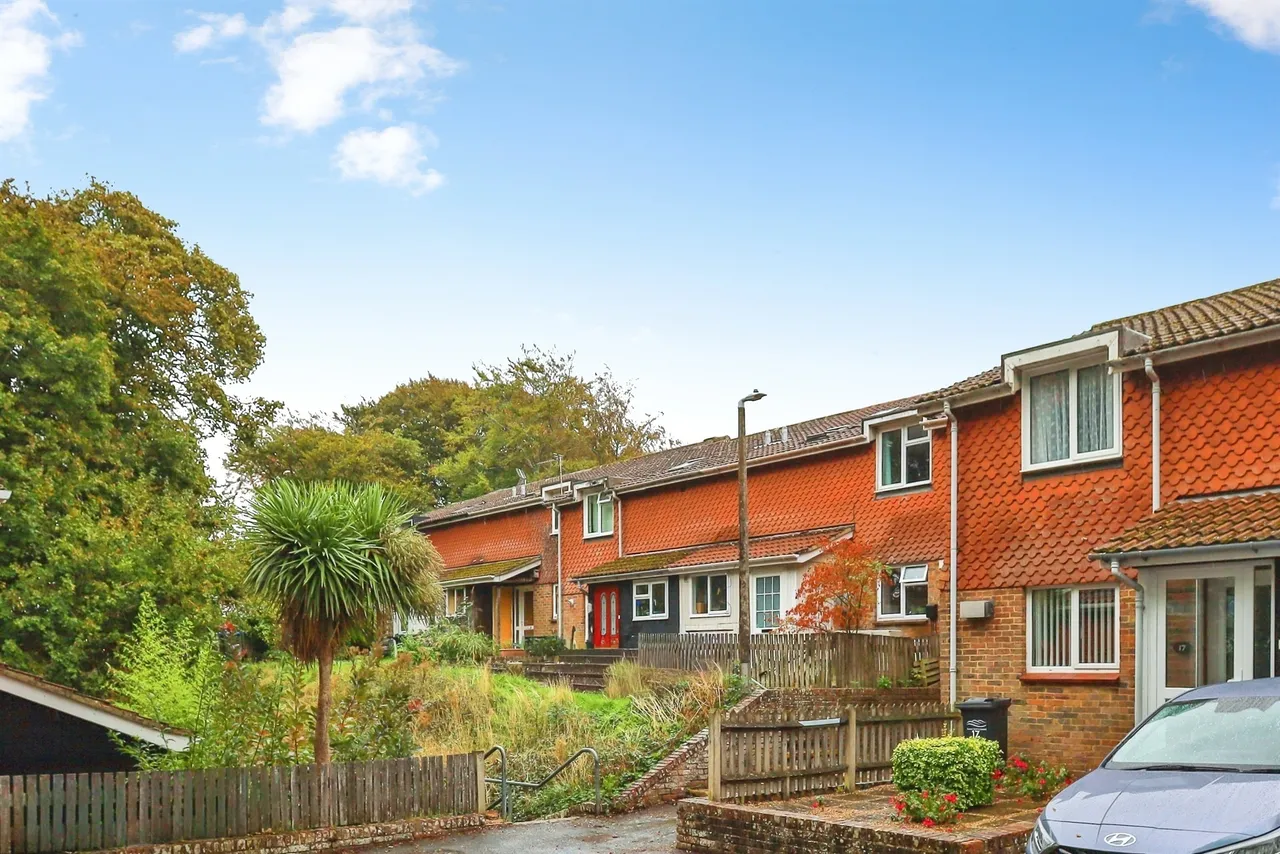 Hoopers Close, Lewes, BN7, photo 16