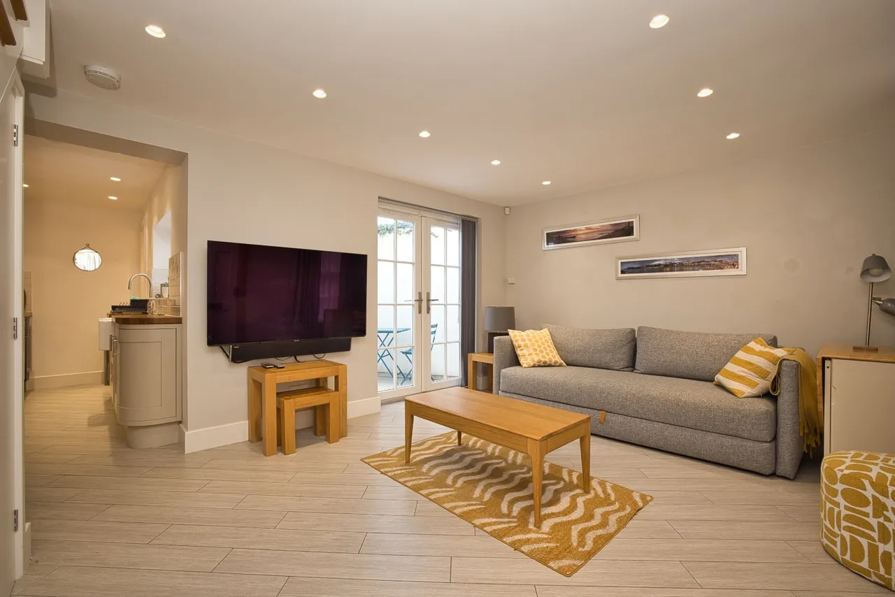 Tunis Row, Broadstairs, CT10, photo 3