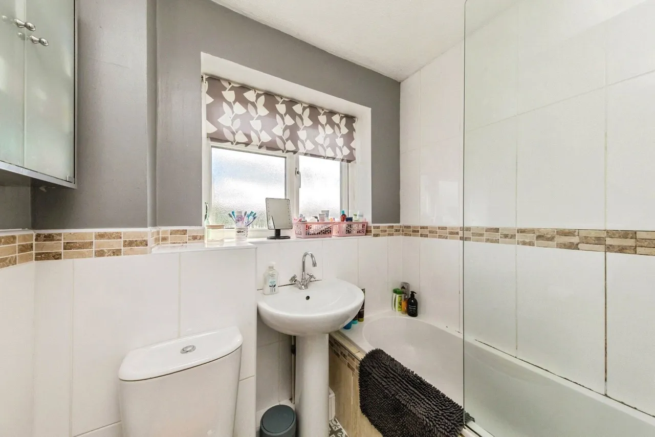 Randle Bennett Close, Sandbach, Cheshire, CW11, photo 4