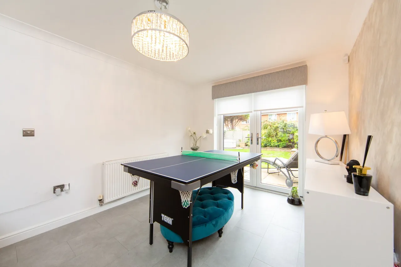 Dorchester Park, Prenton, photo 8