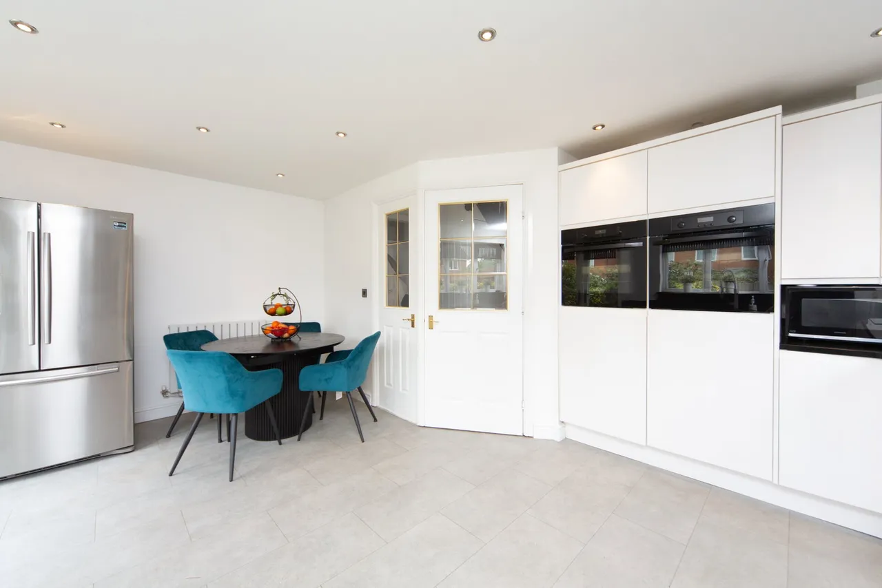 Dorchester Park, Prenton, photo 17