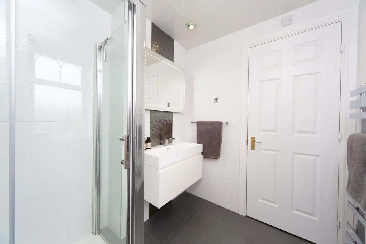 Dorchester Park, Prenton, photo 26