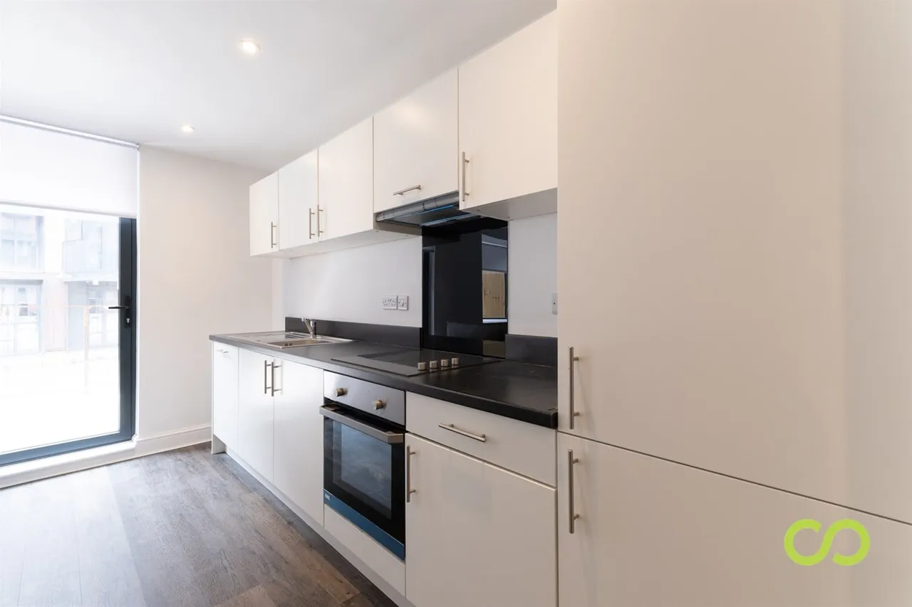 1 bed flat to rent — Leigh Street, High Wycombe, HP11 2WR