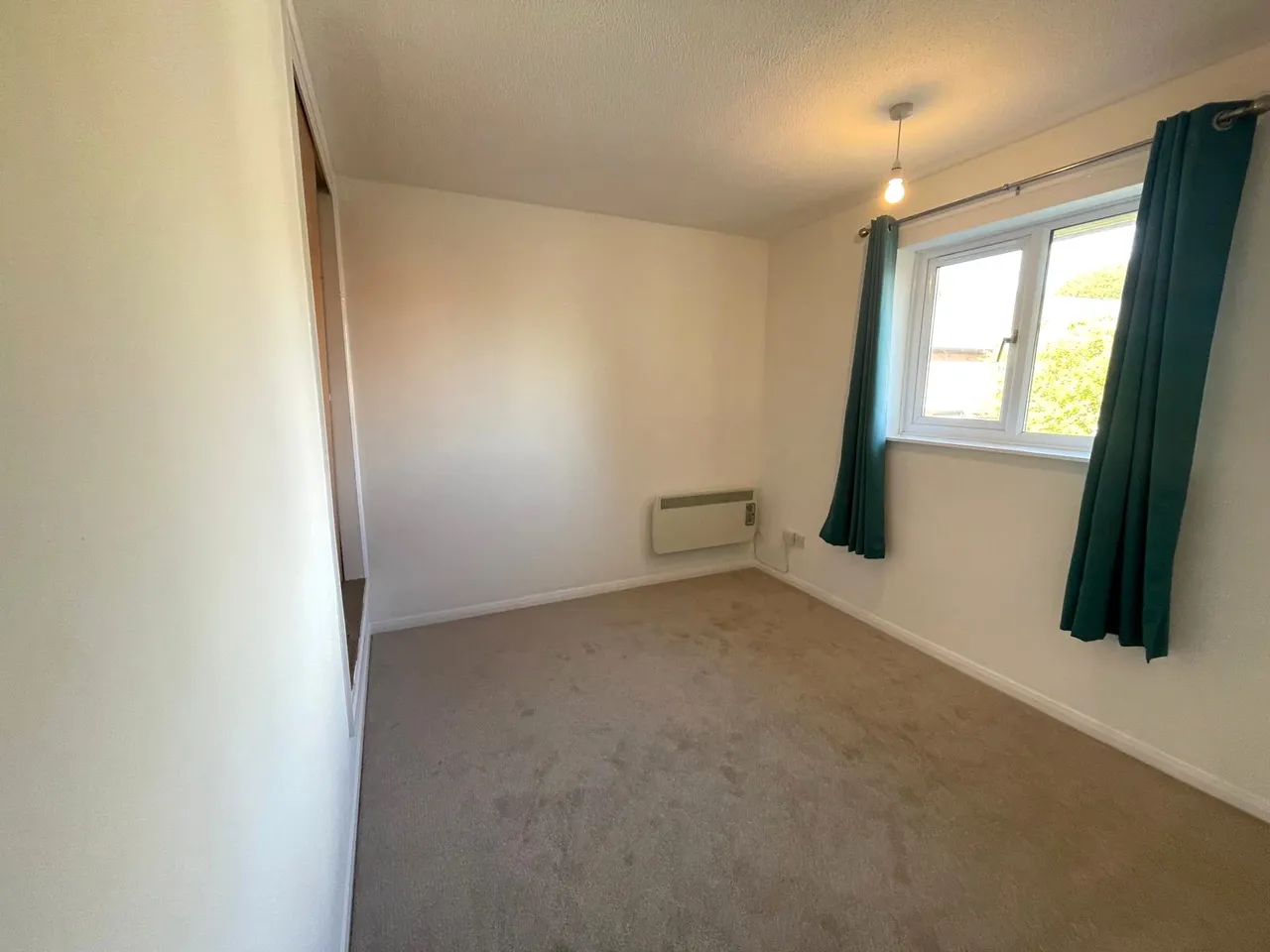 Oamaru Way, Devizes, SN10, photo 5