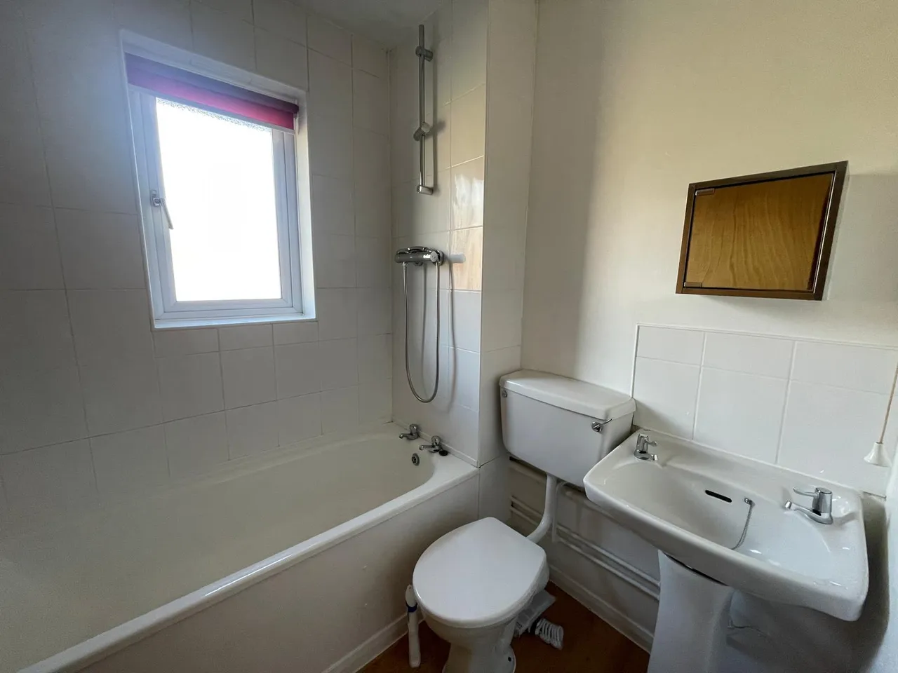 Oamaru Way, Devizes, SN10, photo 4