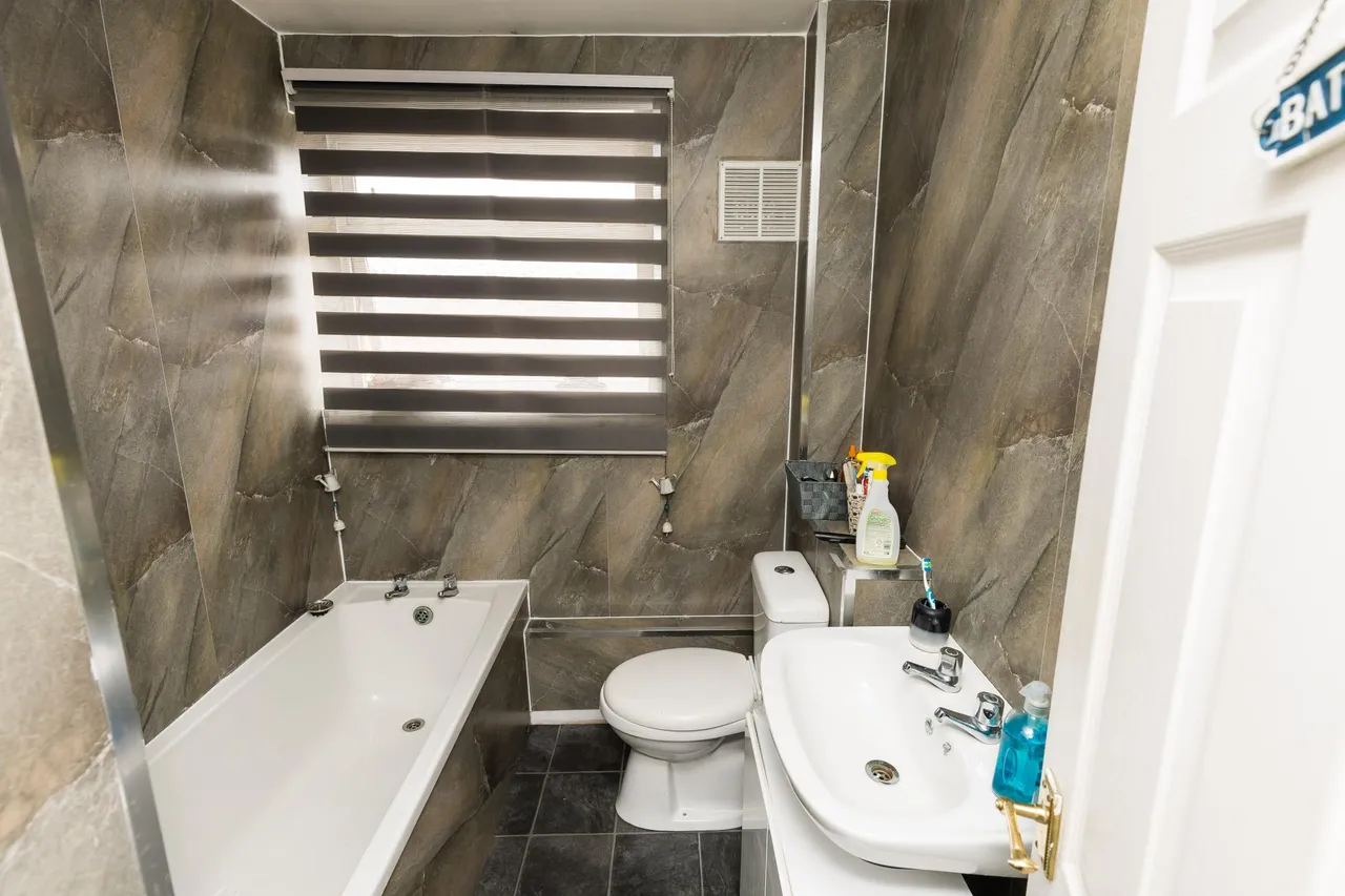 Woolton Court, Ellesmere Port, CH66, photo 8