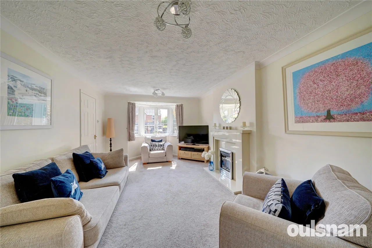 Oak Tree Drive, Cutnall Green, Droitwich, Worcestershire, WR9 0QY, photo 6