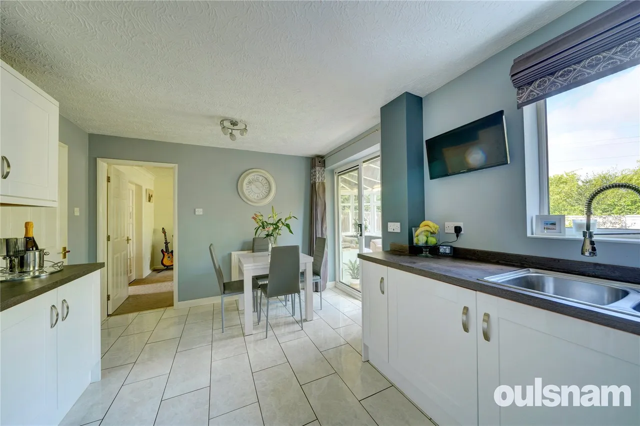 Oak Tree Drive, Cutnall Green, Droitwich, Worcestershire, WR9 0QY, photo 10