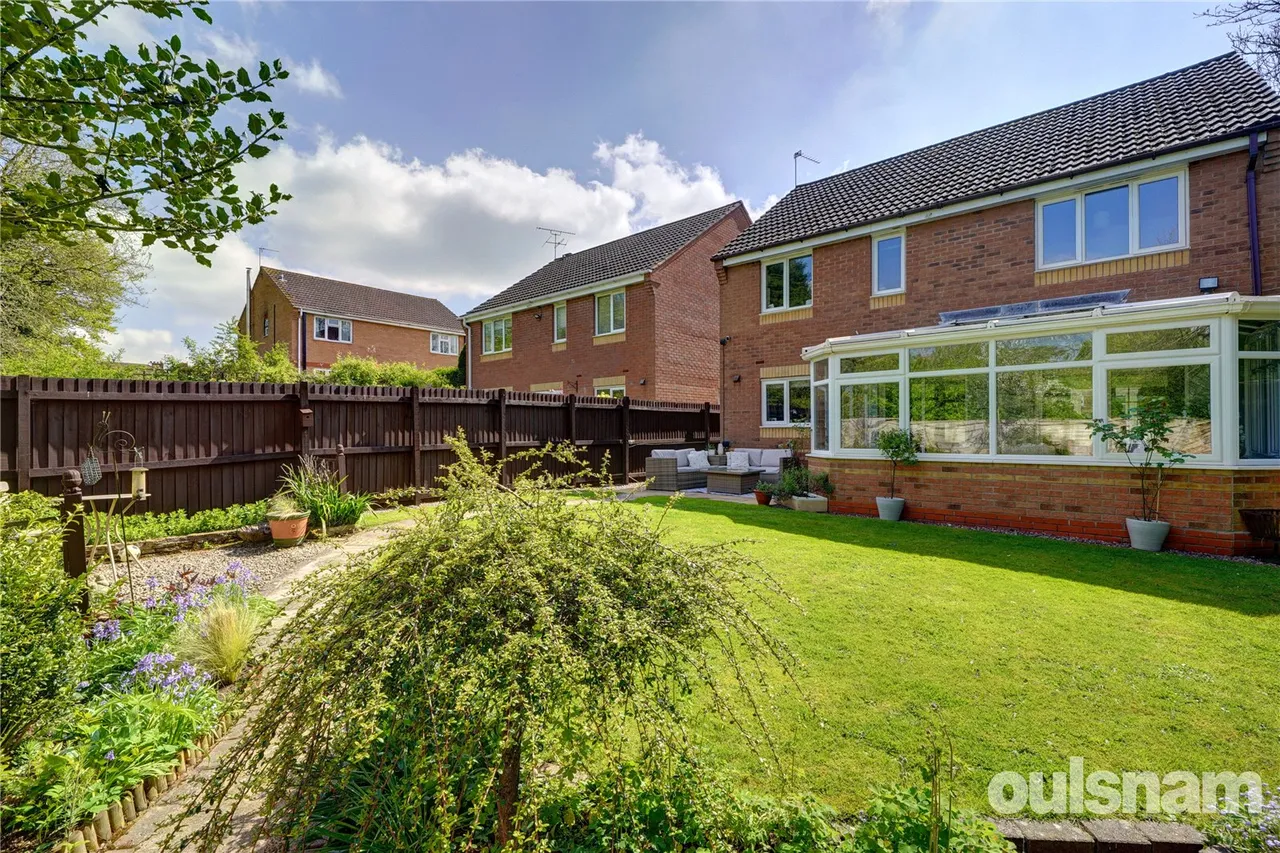 Oak Tree Drive, Cutnall Green, Droitwich, Worcestershire, WR9 0QY, photo 5