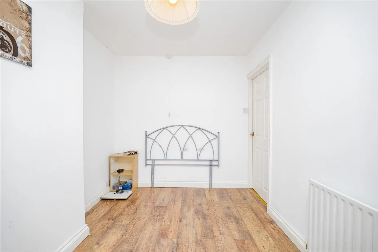 Bell Street, Barry, CF62 6JU, photo 16