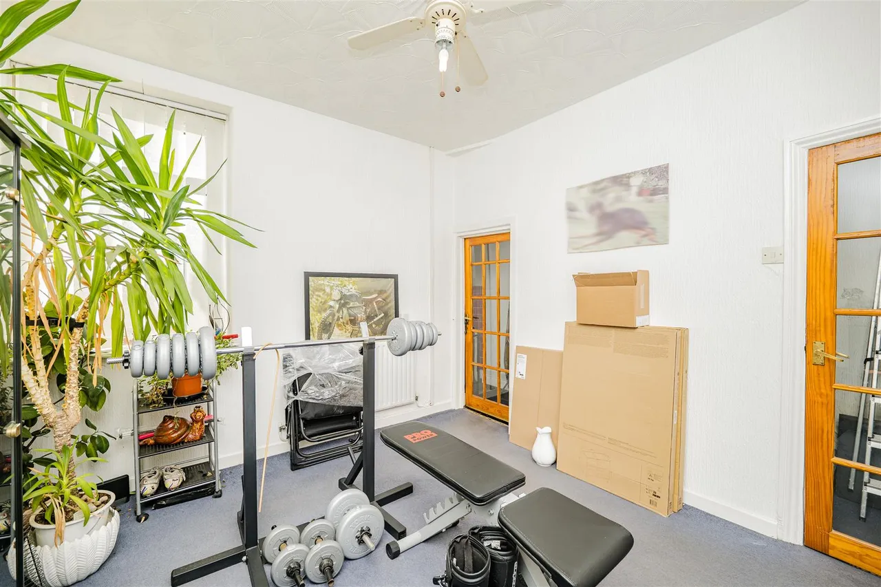 Bell Street, Barry, CF62 6JU, photo 7