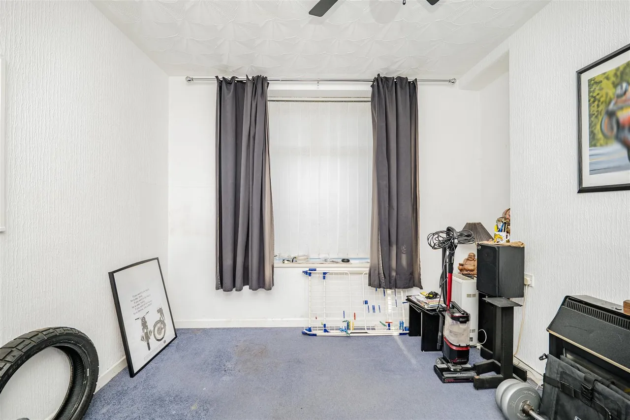 Bell Street, Barry, CF62 6JU, photo 21