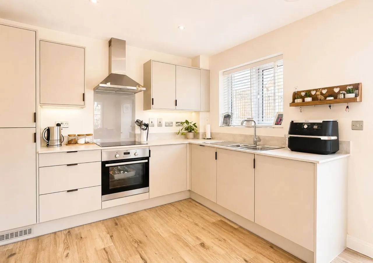 Brimstone Road, Frome BA11 5GA, photo 8