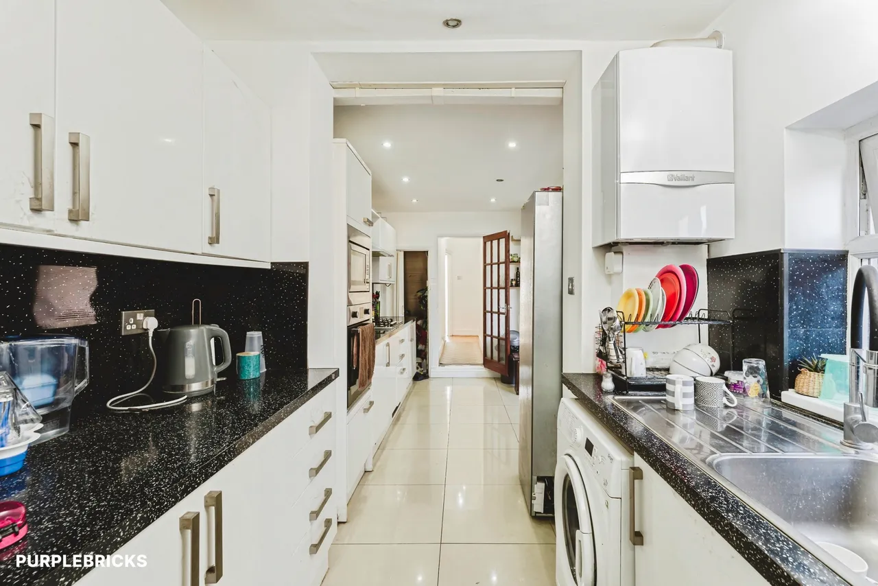 Geere Road, London, E15, photo 6