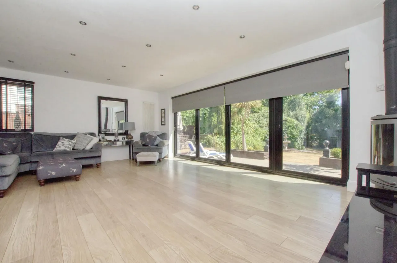 Douglas Crescent, Southampton, SO19 5JQ, photo 9