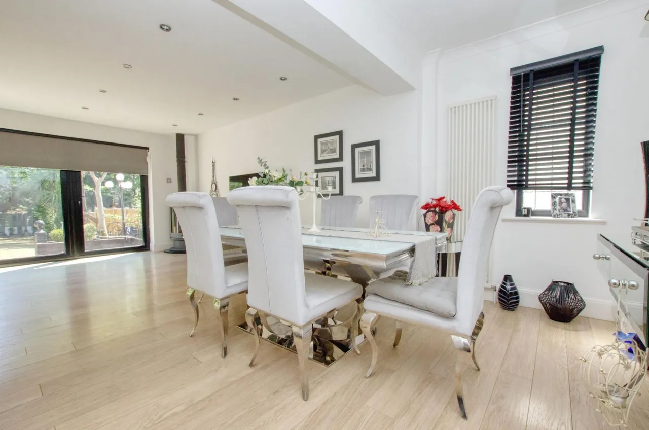 Douglas Crescent, Southampton, SO19 5JQ, photo 11