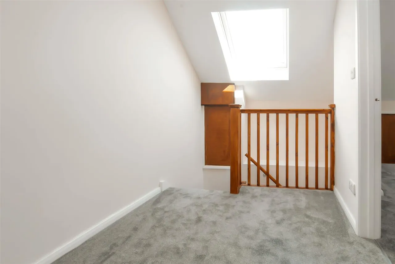 Oakcroft Gardens, Littlehampton, photo 12