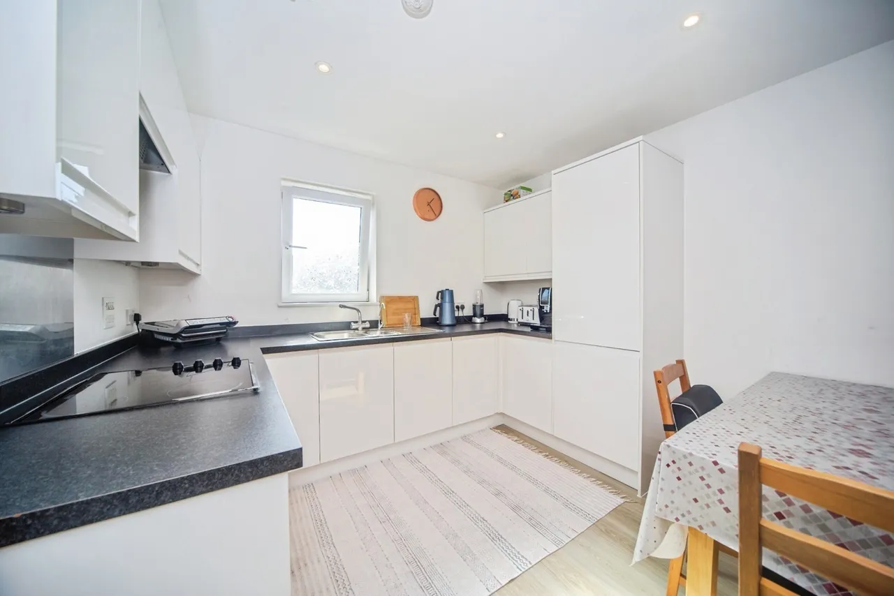 Meridian Way, Southampton, SO14, photo 4
