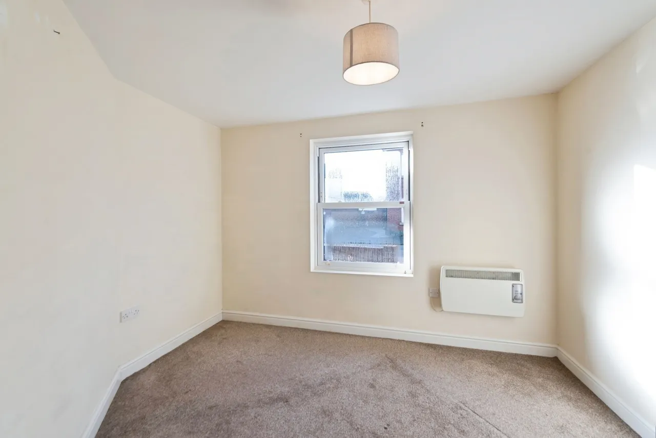Shaftesbury Road, Gosport, PO12, photo 6