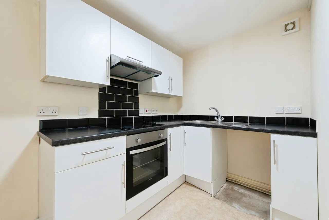 Shaftesbury Road, Gosport, PO12, photo 4