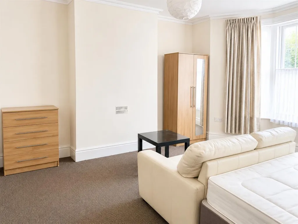 Robertson Road, Greenbank, Bristol, BS5 6LA, photo 3