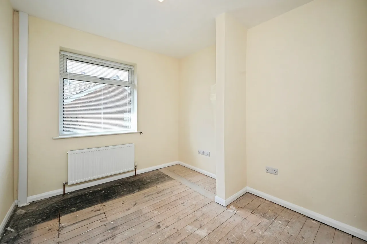 Southwell Road West, Mansfield, Nottinghamshire, NG18, photo 13