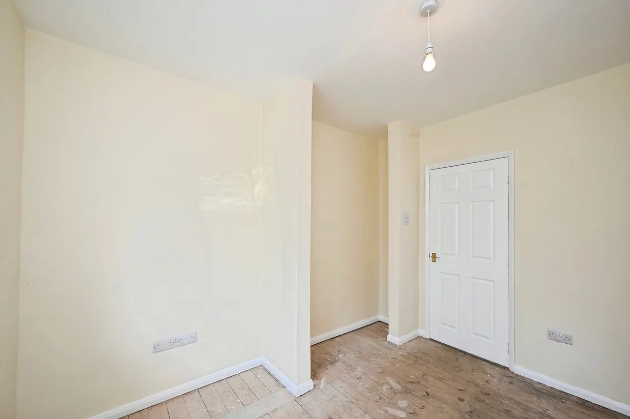 Southwell Road West, Mansfield, Nottinghamshire, NG18, photo 14