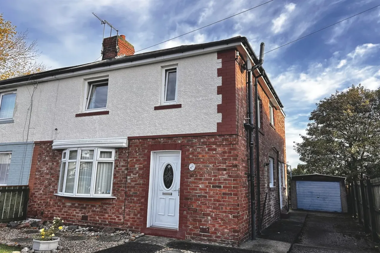 3 bed house for sale, Primrose Terrace, Jarrow, NE32