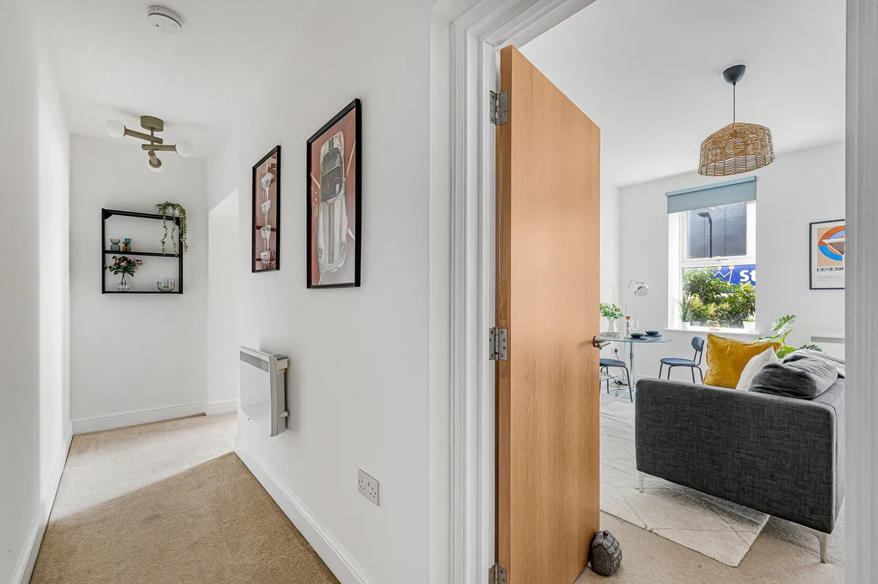 Warple Way, London, W3, photo 10